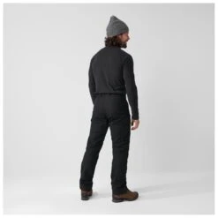 FJÄLLRÄVEN Fjällräven - Barents Pro Winter - Pantalon Hiver 8 FJÄLLRÄVEN Fjällräven - Barents Pro Winter - Pantalon Hiver -Magasin De Vêtements D'Extérieur fjaellraeven barents pro winter pantalon hiver detail 3