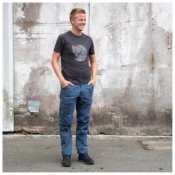 FJÄLLRÄVEN Fjällräven - Nils Trousers - Jean -Magasin De Vêtements D'Extérieur fjaellraeven nils trousers jean detail 3