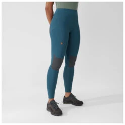 FJÄLLRÄVEN Fjällräven - Women's Abisko Trekking Tights Pro - Legging 10 FJÄLLRÄVEN Fjällräven - Women's Abisko Trekking Tights Pro - Legging -Magasin De Vêtements D'Extérieur fjaellraeven womens abisko trekking tights pro legging detail 5