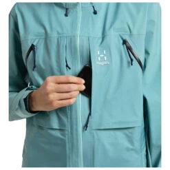 Haglöfs - Women's Vassi Touring GTX Jacket - Veste Imperméable -Magasin De Vêtements D'Extérieur hagloefs womens vassi touring gtx jacket veste impermeable detail 6