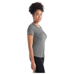 Icebreaker - Women's Sphere II S/S Tee - T-shirt En Laine Mérinos -Magasin De Vêtements D'Extérieur icebreaker womens sphere ii s s tee t shirt en laine merinos detail 4