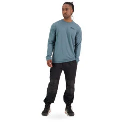 Mons Royale - Icon L/S - T-shirt En Laine Mérinos -Magasin De Vêtements D'Extérieur mons royale icon l s t shirt en laine merinos detail 4