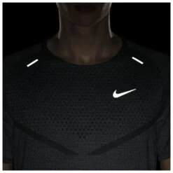 Nike - Dri-Fit ADV Techknit Ultra S/S Running Top - T-shirt De Running -Magasin De Vêtements D'Extérieur nike dri fit adv techknit ultra s s running top t shirt de running detail 4