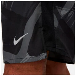 Nike - Dri-FIT Challenger 9'' Shorts - Short De Running -Magasin De Vêtements D'Extérieur nike dri fit challenger 9 shorts short de running detail 5