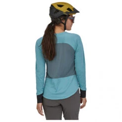 Patagonia - Women's L/S Dirt Craft Jersey - T-shirt Technique -Magasin De Vêtements D'Extérieur patagonia womens l s dirt craft jersey t shirt technique detail 3