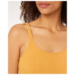 Rip Curl - Women's Amantea Rib Top - Débardeur -Magasin De Vêtements D'Extérieur rip curl womens amantea rib top debardeur detail 4