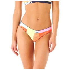 Rip Curl - Women's Daybreak Cheeky Hipster - Bas De Maillot 11 Rip Curl - Women's Daybreak Cheeky Hipster - Bas De Maillot -Magasin De Vêtements D'Extérieur rip curl womens daybreak cheeky hipster bas de maillot 1