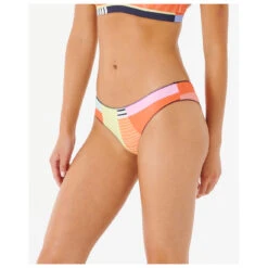 Rip Curl - Women's Daybreak Cheeky Hipster - Bas De Maillot 8 Rip Curl - Women's Daybreak Cheeky Hipster - Bas De Maillot -Magasin De Vêtements D'Extérieur rip curl womens daybreak cheeky hipster bas de maillot detail 3