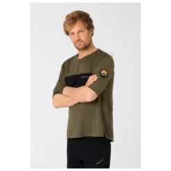 Super.natural - Gravier Tee - Maillot De Cyclisme -Magasin De Vêtements D'Extérieur supernatural gravier tee maillot de cyclisme detail 4