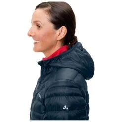 Vaude - Women's Batura Hooded Insulation Jacket - Veste Synthétique 10 Vaude - Women's Batura Hooded Insulation Jacket - Veste Synthétique -Magasin De Vêtements D'Extérieur vaude womens batura hooded insulation jacket veste synthetique detail 5