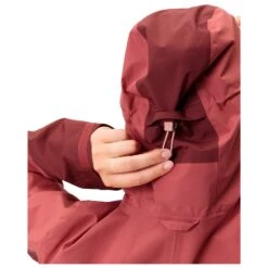 Vaude - Women's Neyland 2.5L Jacket - Veste Imperméable -Magasin De Vêtements D'Extérieur vaude womens neyland 25l jacket veste impermeable detail 6