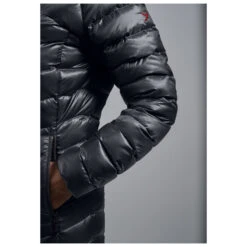 Y By Nordisk - Women's Pearth Down Coat - Manteau 11 Y By Nordisk - Women's Pearth Down Coat - Manteau -Magasin De Vêtements D'Extérieur y by nordisk womens pearth down coat manteau detail 6